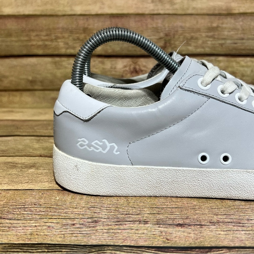 Ash Grey Leather Low Sneakers - Picture 4 of 9
